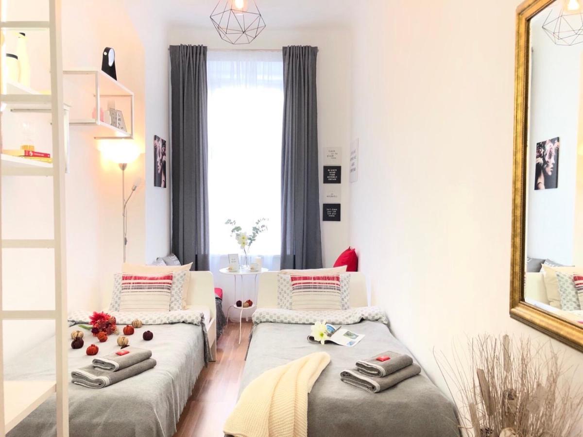 Апартаменты "Be My Guest" Near Metro Station! Вена Экстерьер фото