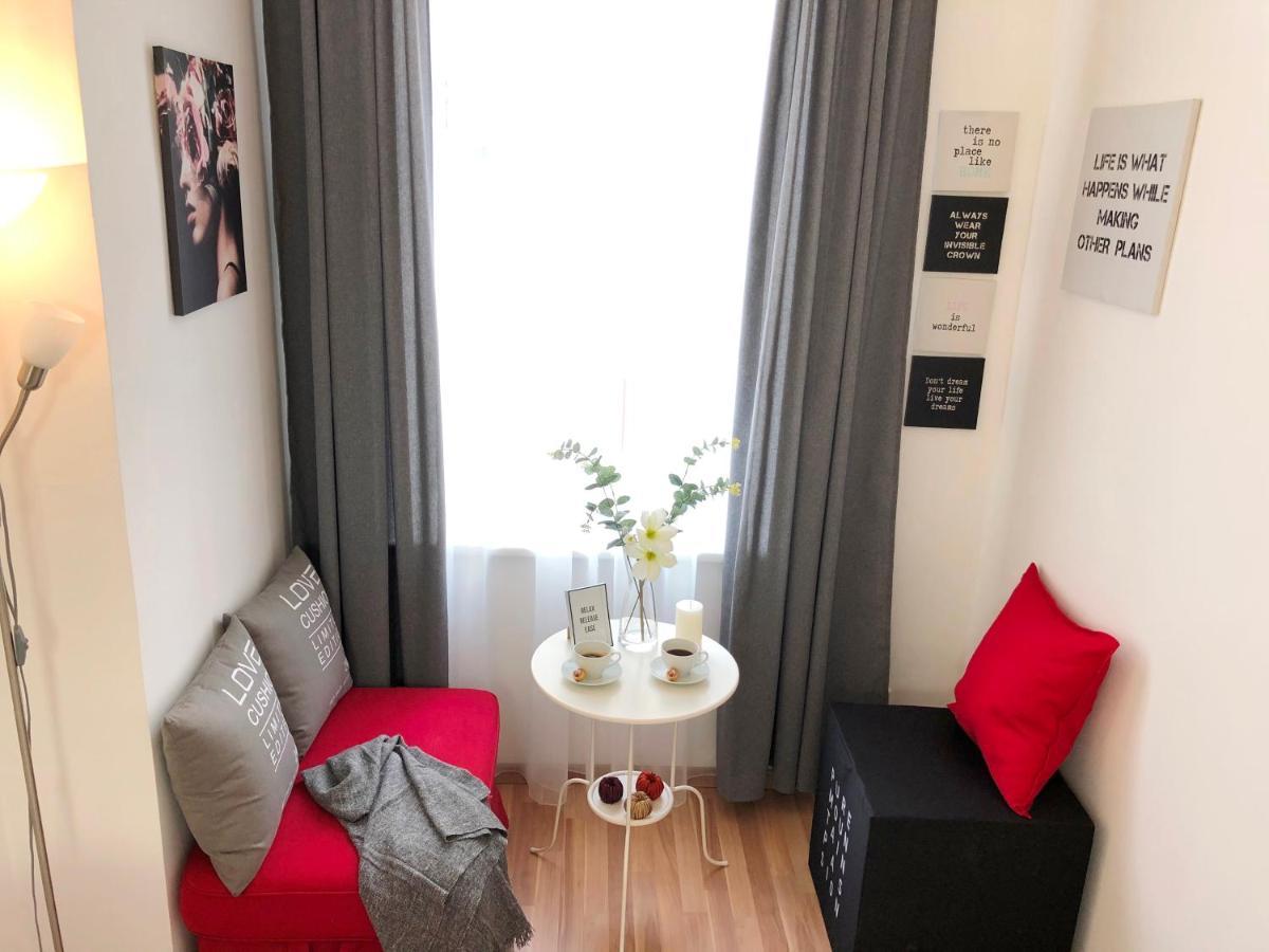 Апартаменты "Be My Guest" Near Metro Station! Вена Экстерьер фото